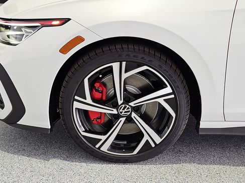 New 2026 Volkswagen GTI SE FWD image 12