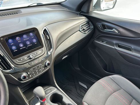 Certified 2024 Chevrolet Equinox RS image 41