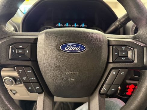 Used 2019 Ford F150 XLT image 14