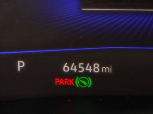 Used 2022 Volkswagen Atlas SE image 16