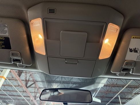 Used 2015 Toyota Tundra SR5 image 25