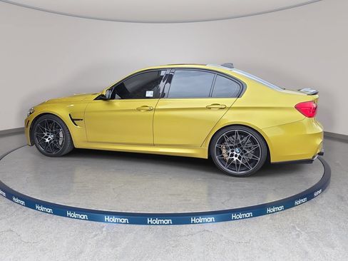 Used 2018 BMW M3 RWD image 9