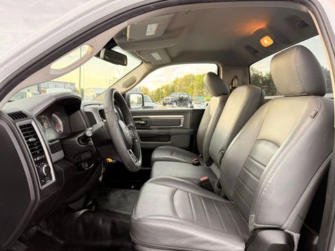Used 2019 RAM 1500 Tradesman w/ Power & Remote Entry Group image 19