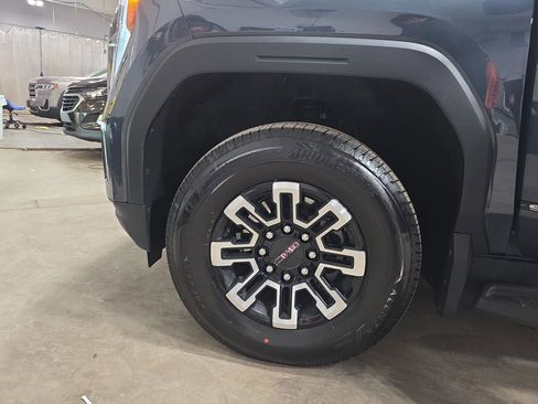 New 2026 GMC Sierra EV Elevation AWD/4WD image 36