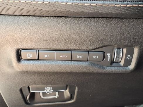 New 2026 Jeep Cherokee Limited AWD/4WD image 16