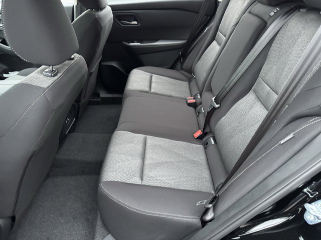New 2026 Nissan Rogue SV w/ Cold Weather Package AWD/4WD image 23