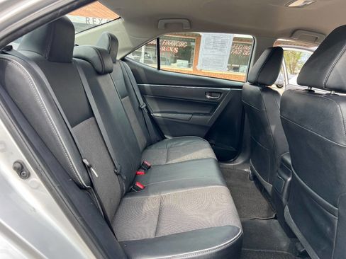 Used 2014 Toyota Corolla S image 21