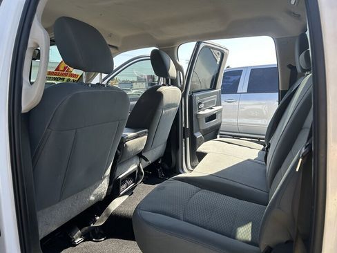 Used 2019 RAM 1500 Classic SLT image 15