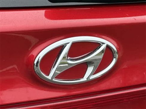 Used 2022 Hyundai Santa Fe Calligraphy image 29