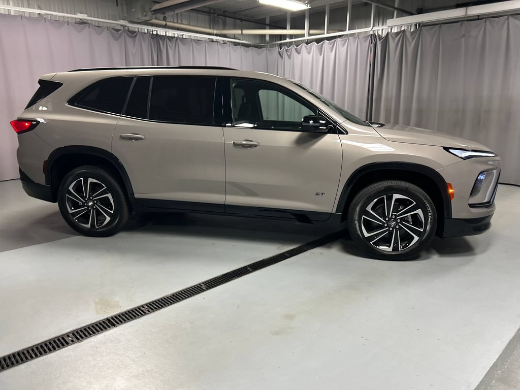 New 2026 Buick Enclave Sport Touring w/ Power Package AWD/4WD image 8