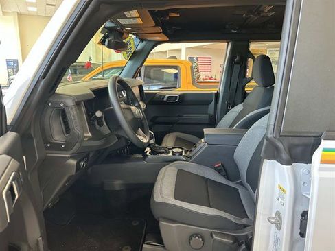 New 2025 Ford Bronco Coastal Package image 6