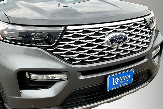 Used 2021 Ford Explorer Platinum w/ Equipment Group 601A AWD/4WD image 34
