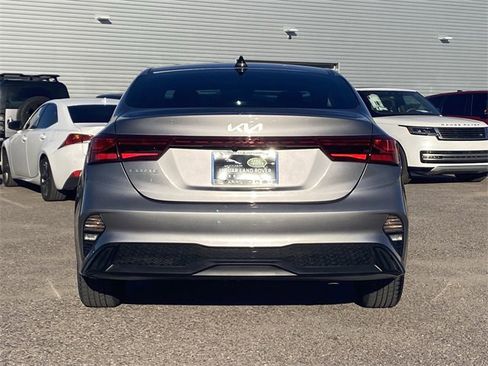 Used 2023 Kia Forte LXS w/ LXS Technology Package image 28