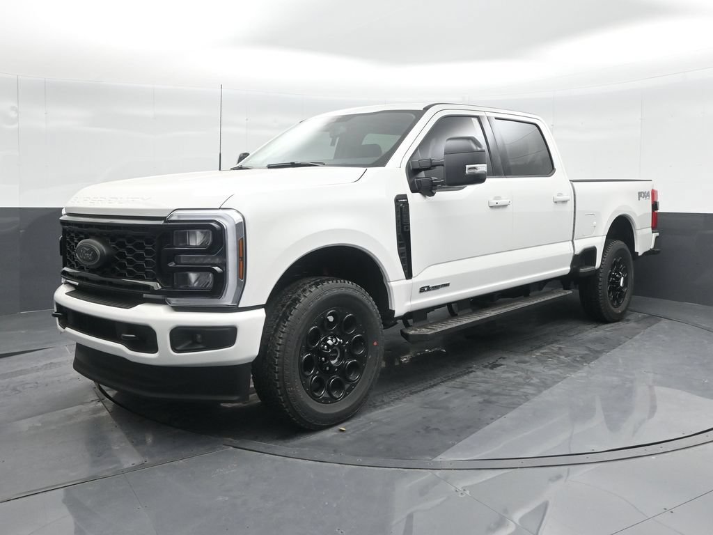 Used 2025 Ford F250 Lariat w/ Black Appearance Package AWD/4WD image 34