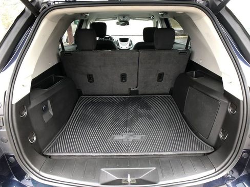 Used 2017 Chevrolet Equinox LT w/ Convenience Package image 28