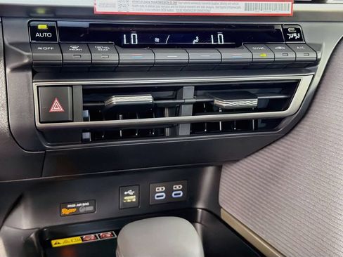 New 2026 Toyota Camry SE FWD image 19