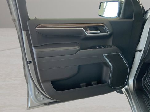 Used 2023 Chevrolet Silverado 1500 RST image 16