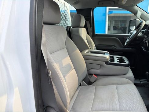 Used 2016 Chevrolet Silverado 3500 W/T w/ WT Convenience Package AWD/4WD image 18