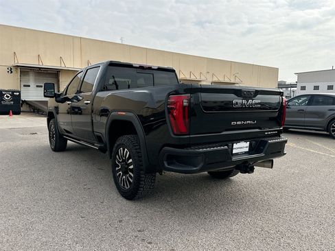 Used 2024 GMC Sierra 3500 Denali Ultimate image 3