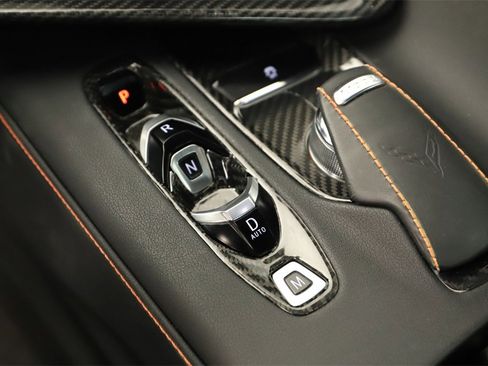 Used 2022 Chevrolet Corvette Stingray Coupe w/ Z51 Performance Package image 21