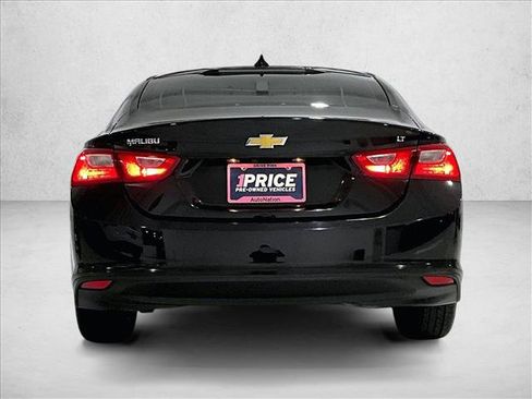 Used 2023 Chevrolet Malibu LT FWD image 4