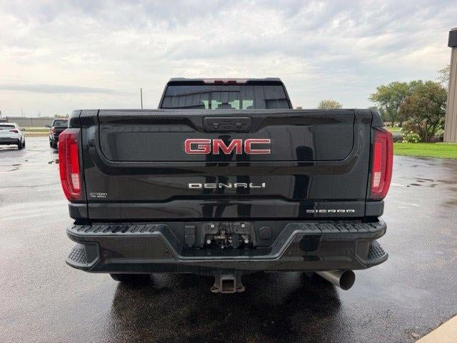 Used 2022 GMC Sierra 3500 Denali AWD/4WD image 3