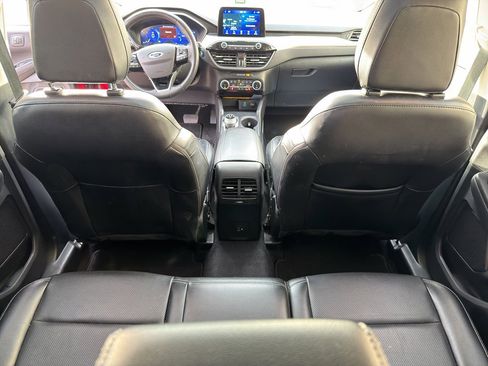 Used 2022 Ford Escape SEL w/ Technology Package image 19