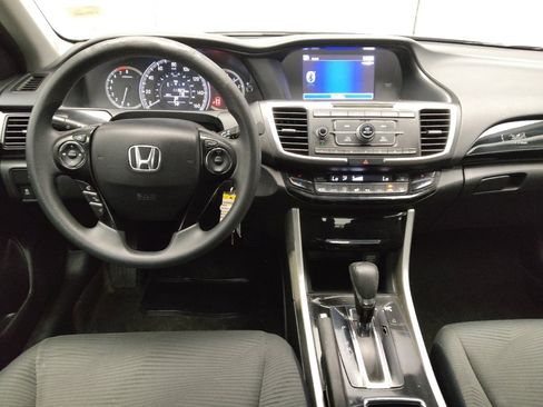 Used 2016 Honda Accord LX image 22