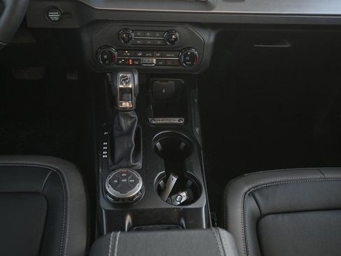 New 2025 Ford Bronco Outer Banks AWD/4WD image 25