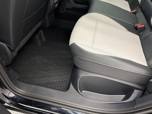 New 2026 Volkswagen Tiguan SE AWD/4WD image 22