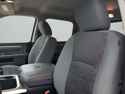 Used 2018 RAM 3500 Lone Star image 31