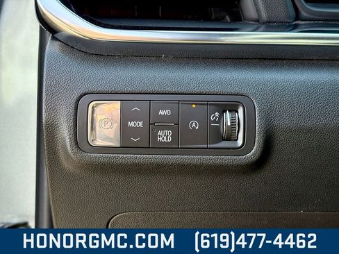 Used 2025 GMC Terrain Elevation image 12