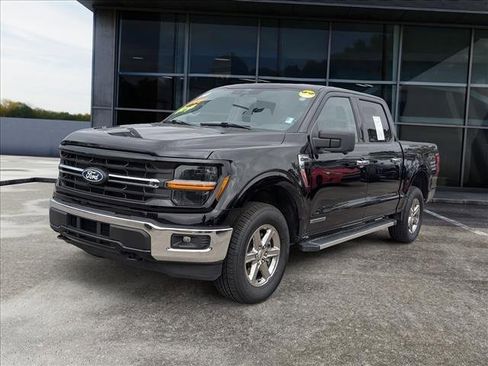 Used 2024 Ford F150 XLT w/ Mobile Office Package image 5