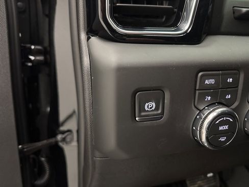 New 2026 GMC Sierra 1500 Denali AWD/4WD image 29
