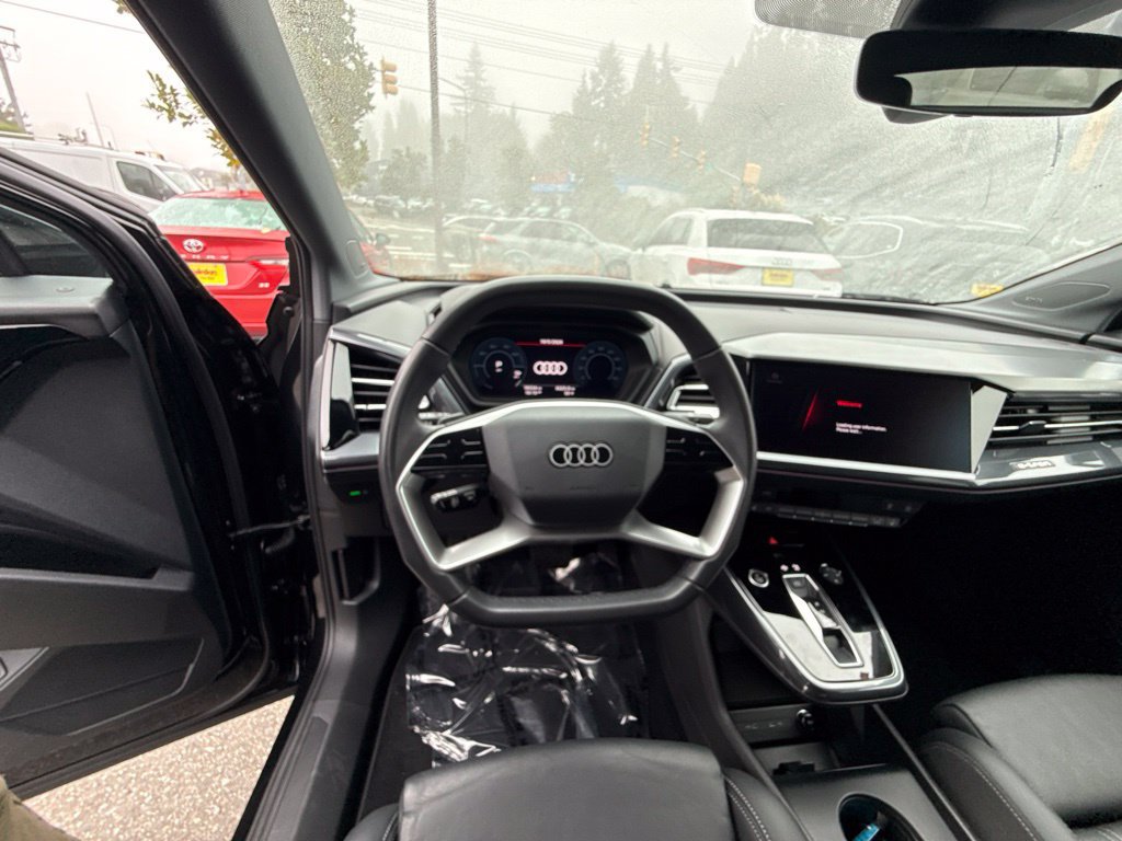 Used 2023 Audi Q4 e-tron Premium Plus w/ Premium Plus AWD/4WD image 18