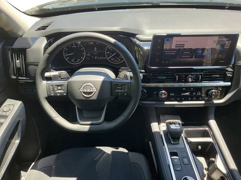 New 2026 Nissan Pathfinder SV AWD/4WD image 15