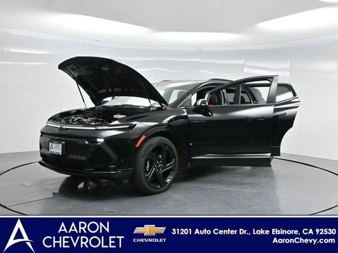 New 2025 Chevrolet Equinox EV RS image 47