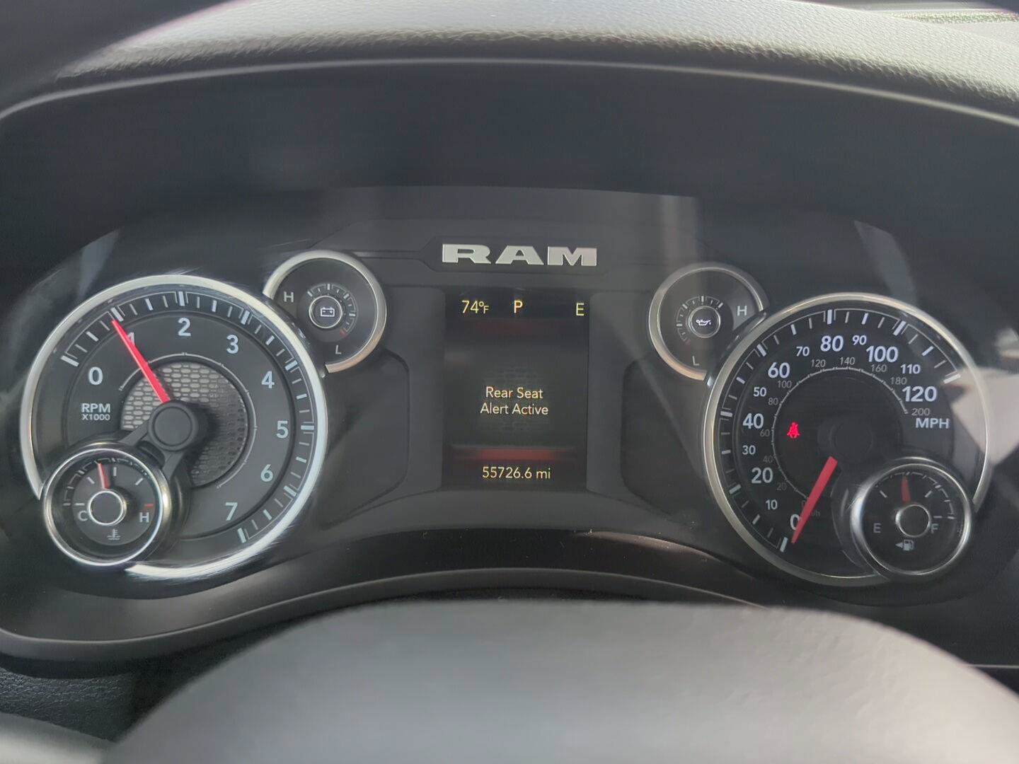 Used 2024 RAM 2500 Tradesman w/ Chrome Appearance Group AWD/4WD image 16