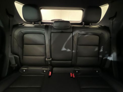 New 2027 Chevrolet Equinox LT w/ Convenience Package II AWD/4WD image 27