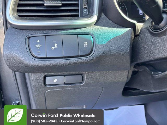 Used 2020 Kia Sorento LX AWD/4WD image 14