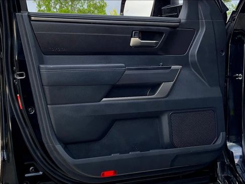 Certified 2025 Toyota Tundra SR5 w/ SR5 Convenience Package AWD/4WD image 21