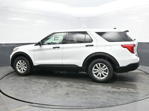 Used 2021 Ford Explorer 4WD image 4