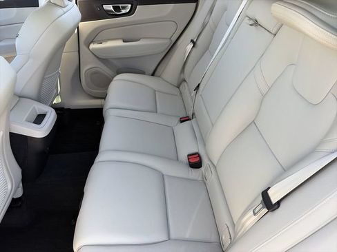 Used 2023 Volvo XC60 B5 Plus w/ Climate Package FWD image 18