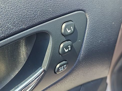 Used 2007 Lexus ES 350 w/ Premium Plus Pkg FWD image 18