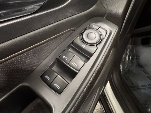 Used 2021 Chevrolet Traverse Premier w/ Redline Edition image 24