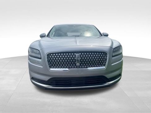 Used 2023 Lincoln Nautilus Reserve AWD/4WD image 6