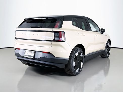 New 2026 Volvo EX30 Plus w/ Protection Package AWD/4WD image 7