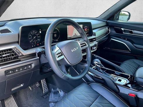 Used 2025 Kia Telluride SX Prestige X-Line image 14
