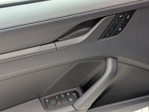 Used 2025 Porsche 911 Carrera 4 GTS image 15