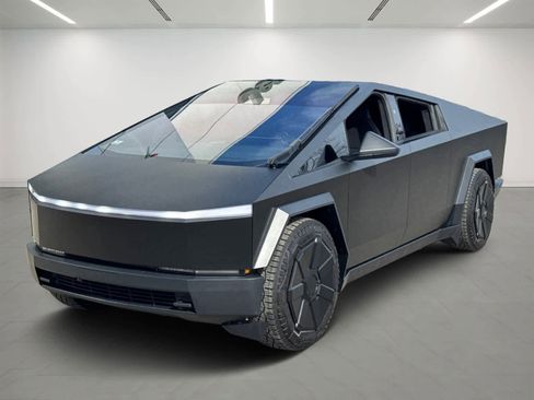 Used 2024 Tesla Cybertruck AWD Crew Cab image 1